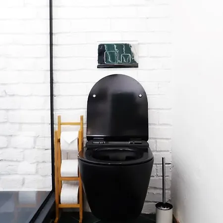 Apartment Rooftop Design Studio *